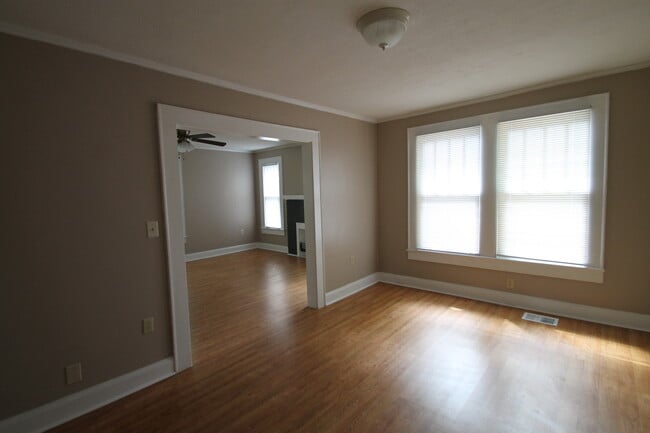 Photo - 521 Chestnut St