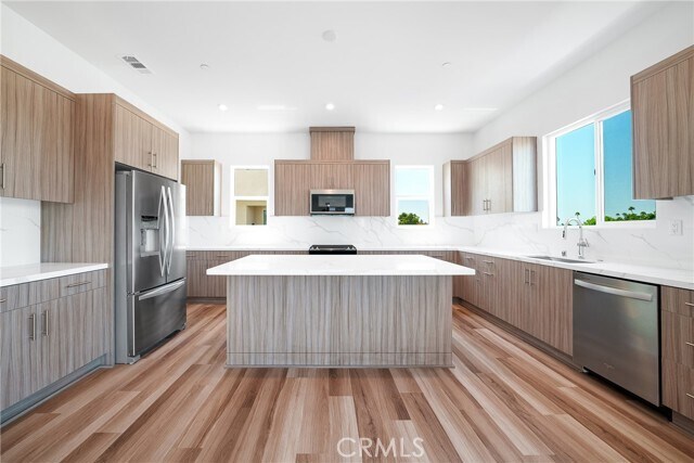 Photo - 1111 W Bushell St