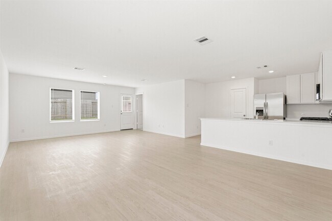 Photo - 17334 Glacier Frst Ln