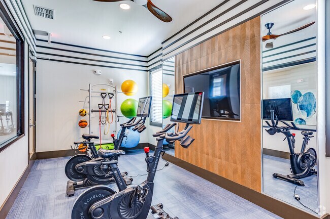 Yoga Room - Solamar Apartment Homes Kissimmee