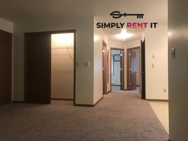 Photo - 2 Bedroom With Off-Street Parking in Nevada, IA