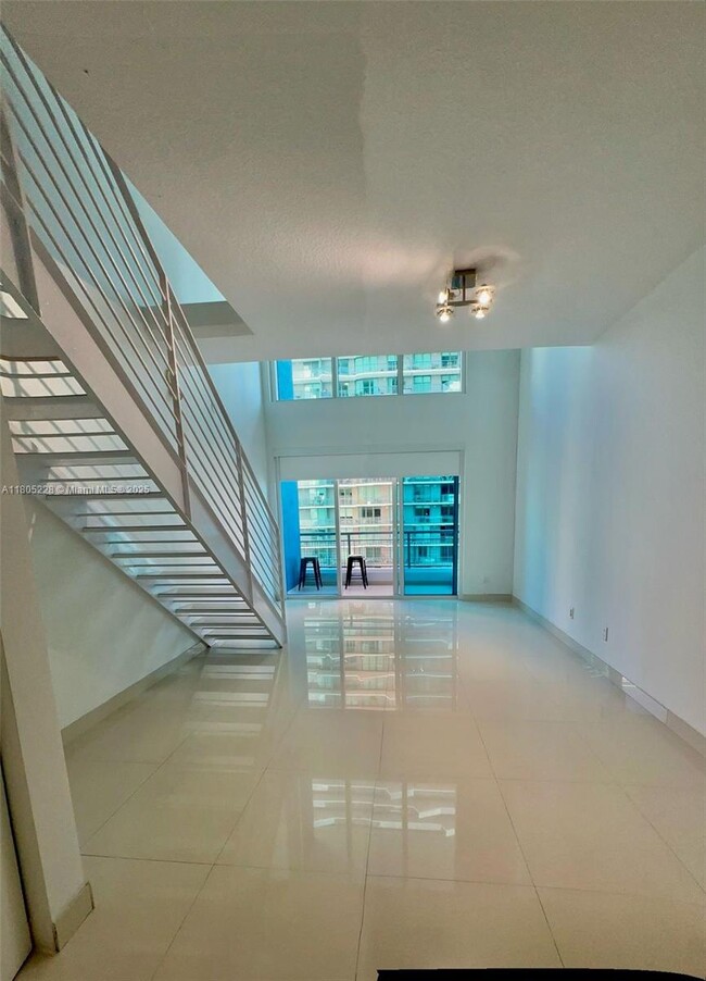 Photo - 60 SW 13th St Unidad 2618 Rental