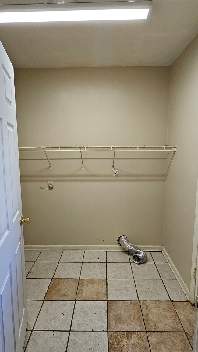 Photo - 2917 Vance Dr NW Unit # 2