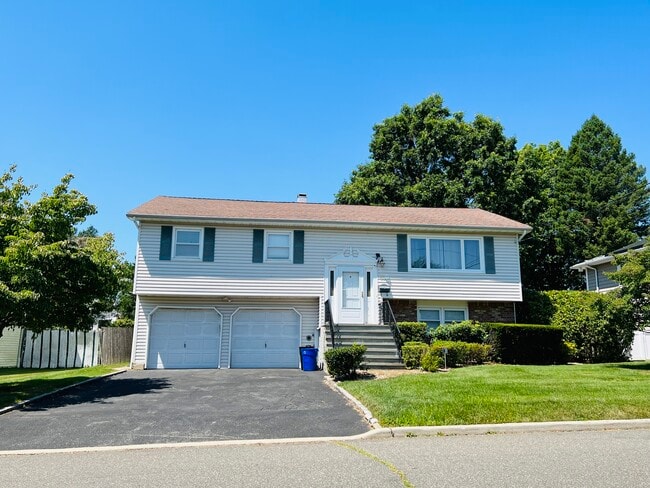 Photo - 66 Smith St Unit House