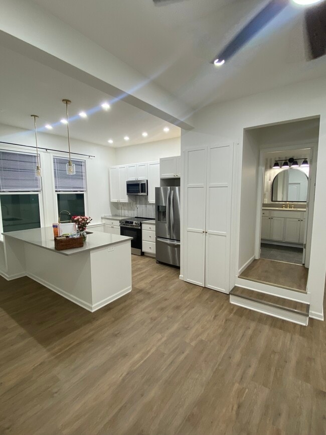 Photo - 203 E Ellsworth St Unit #2