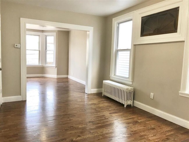 Photo - 245 Grant Ave