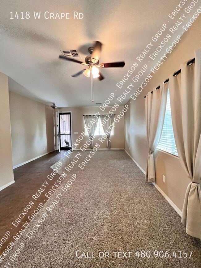 Photo - 1418 W Crape Rd