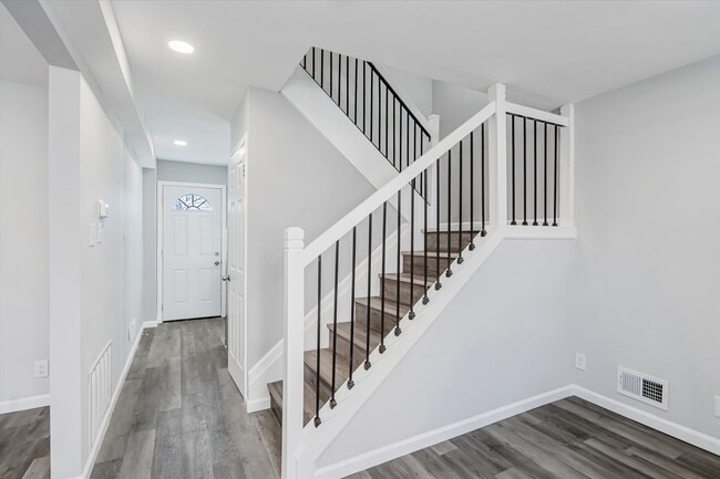 Move In Today! - Move In Today! Townhome