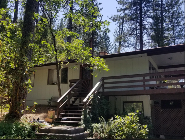 Main house - 12426 N Bloomfield Rd Apartments