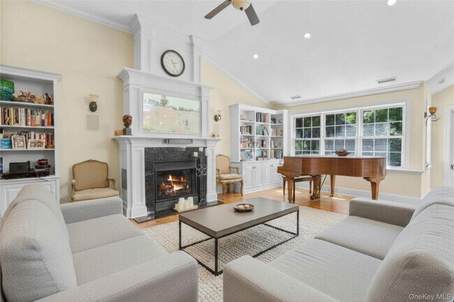Photo - 32 Country Rd
