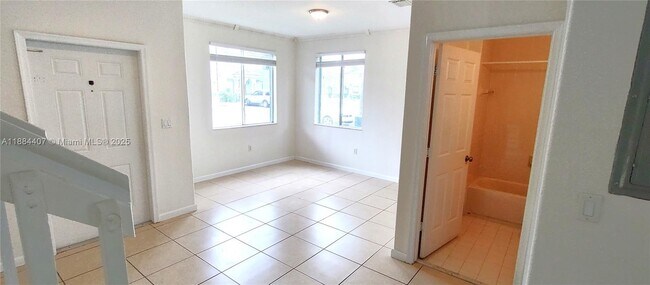 Photo - 2616 SE 14th Ave