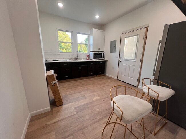 Photo - Front Street Quadplex Unidad 3