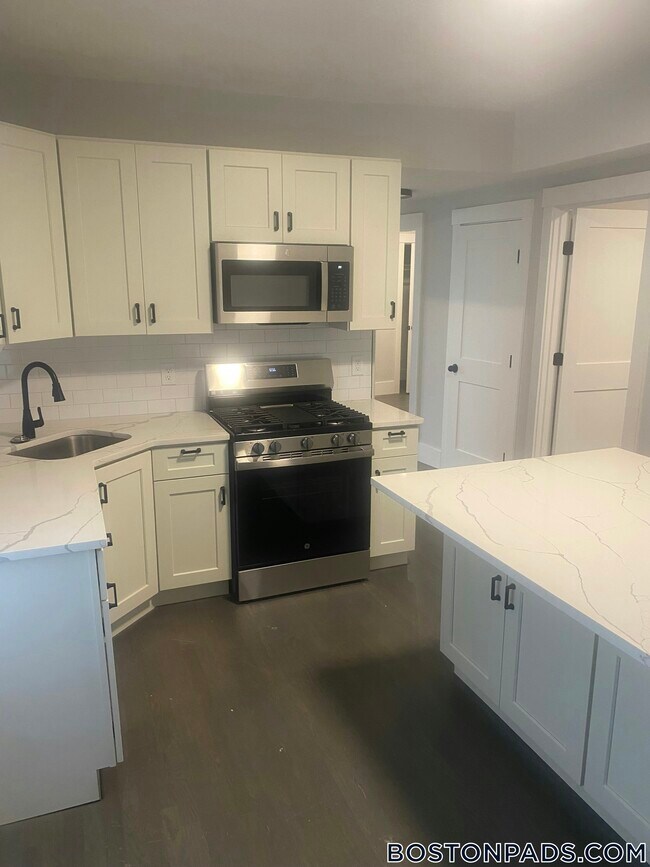 Photo - 118 Marginal St Unidad 3