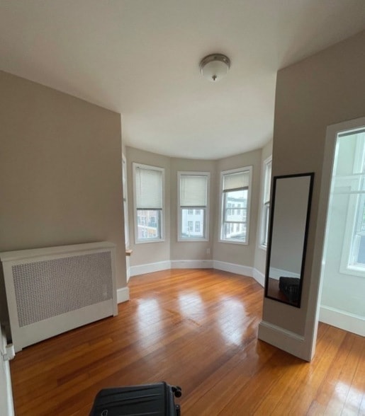 241 Maverick St Unit 3