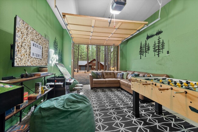 Photo - 70335 Sword Fern Unit ID1341340P