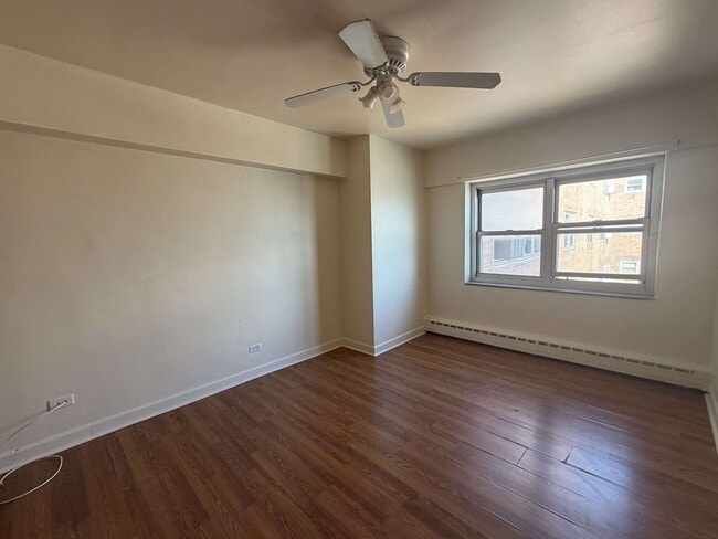 Photo - 4960 N Marine Dr Unit 1212