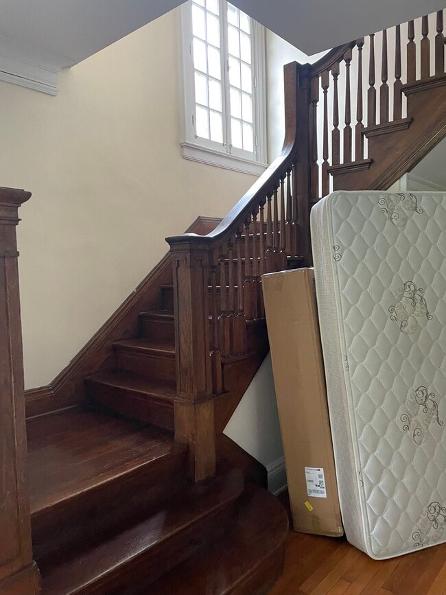 Photo - 1604 Peoples Ave