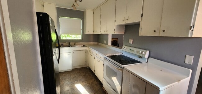 Photo - 126 NE 14th Ave