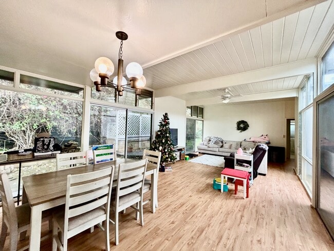 Photo - 1219 Ala Aolani St