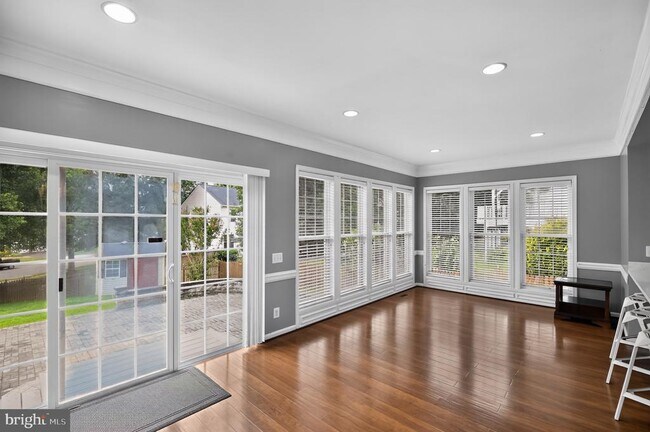 Photo - 6401 Abingdon Pl
