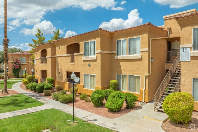 Desert Harbor Apartment Homes