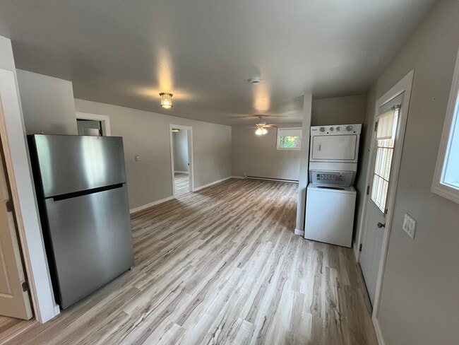 Photo - 929 E Clay St Unit 931A