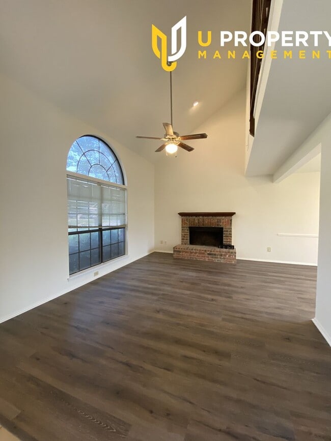 Photo - 6705 Vero Dr