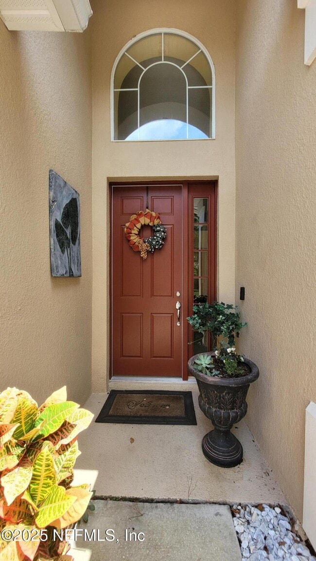 Building Photo - 8247 Hedgewood Dr Rental