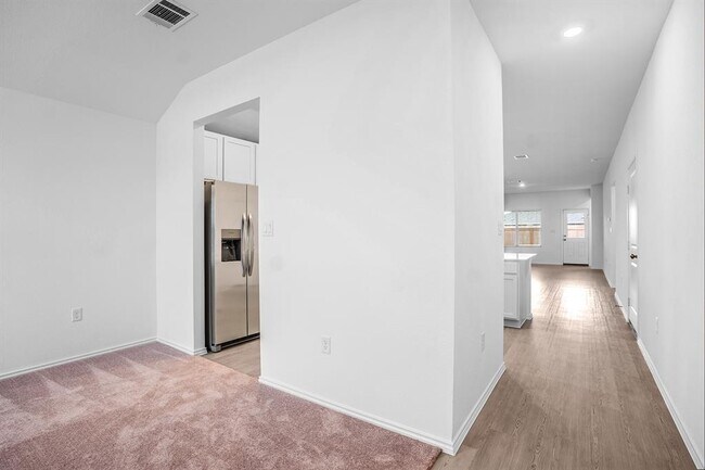 Photo - 113 Imola St