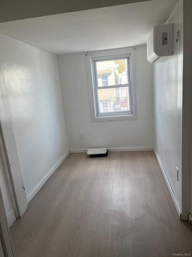 Photo - 93-08 74th Pl