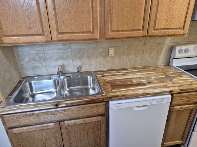 Photo - 408 E 6th Ave Apartamento Unidad 408 East 6th Avenue