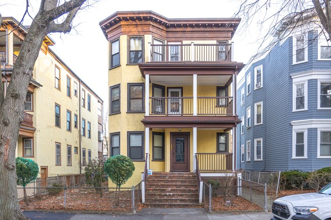 Photo - 121 Browne St Apartments Unit 2