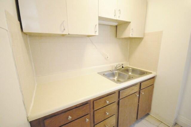 Photo - 322-324 N Newstead Ave