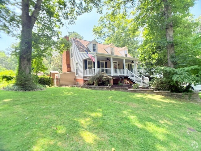 Building Photo - 108 Deer Spring Rd Rental