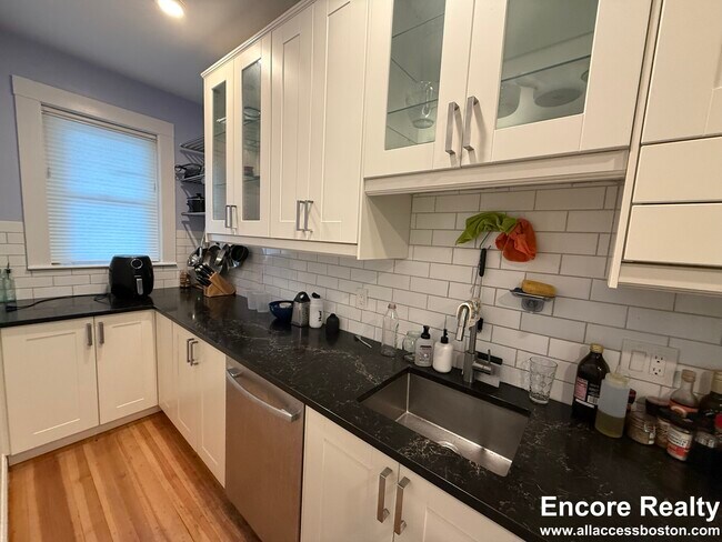 Photo - 87 Browne St Unit 1