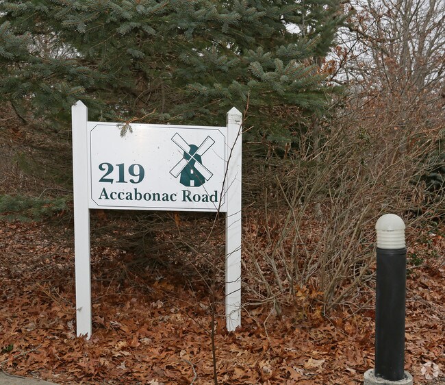 Photo - Windmill Village II