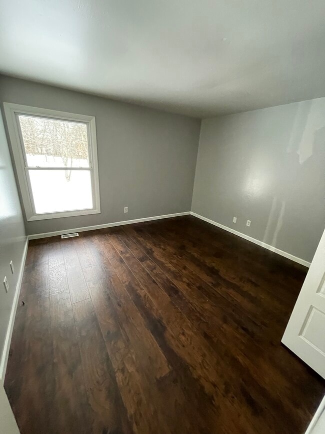 Photo - 4467 W Milham Ave Unidad 1