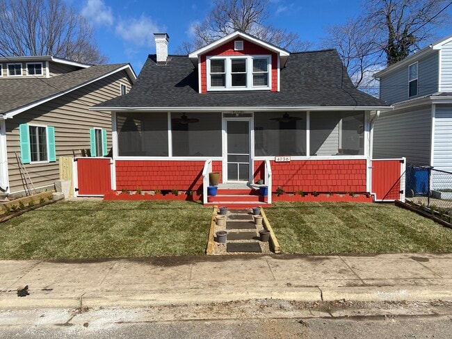 Building Photo - 4036 1st St