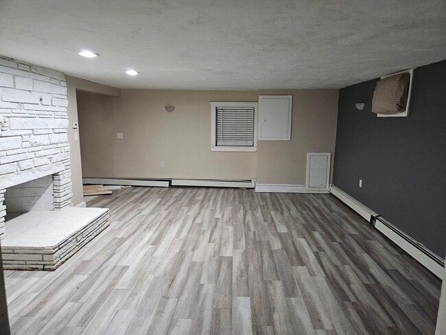 Photo - 105 Pemberton St Unit #1