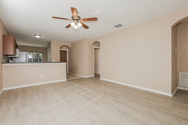 7455 Oxford Garden Cir