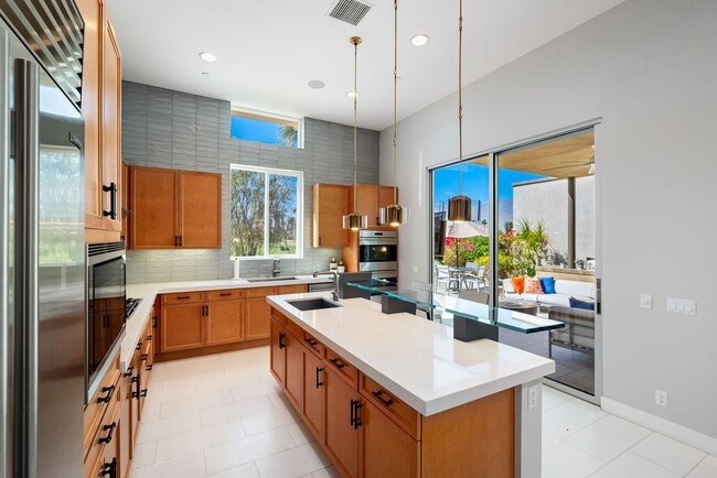 Building Photo - 4138 Indigo St Rental