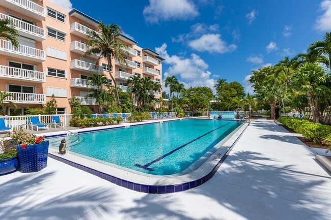 2601 S Roosevelt Blvd Unit 108A