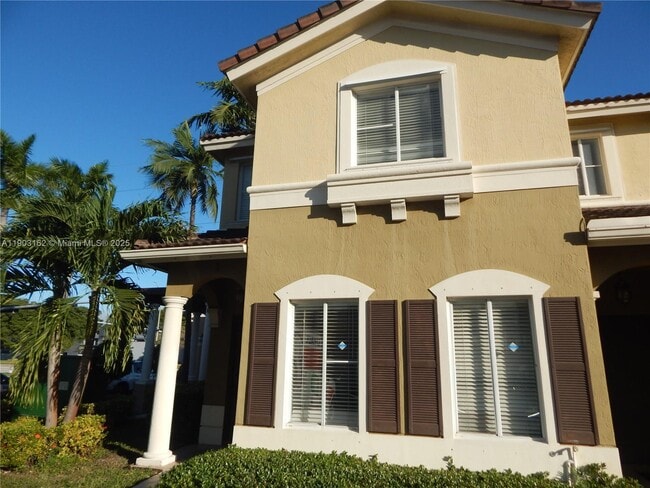 Building Photo - 8810 W Flagler St