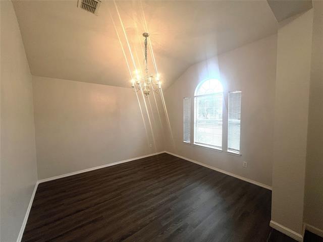 Photo - 1923 Pin Oak Ln