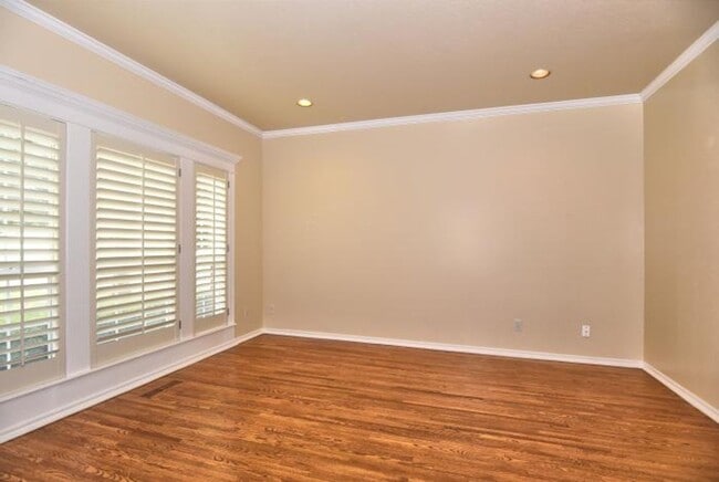 Photo - Executive Home