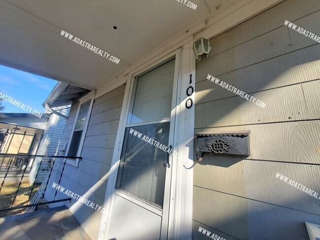 Charming 2 Bedroom Bungalow in WALDO-Avail... - Charming 2 Bedroom Bungalow in WALDO-Avail... Casa