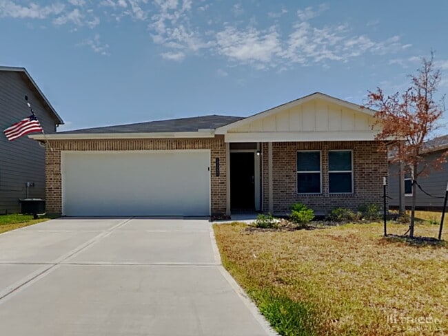 Building Photo - 15680 Del Norte Dr Rental