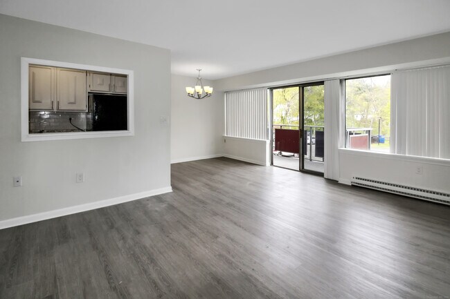 Photo - 1310 Berlin Tpke Unit 208