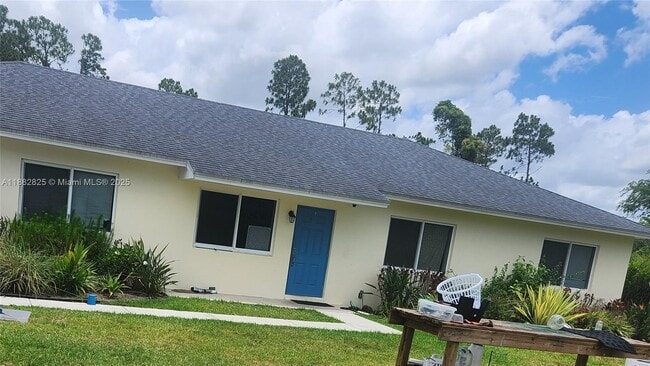 Building Photo - 16195 SW 172nd St Rental