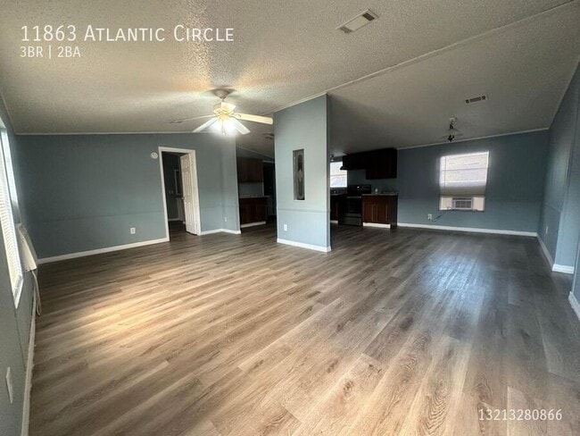 Photo - 11863 Atlantic Cir